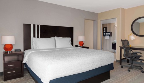 Suite, 1 cama de matrimonio grande, accesible para personas con discapacidad (Hearing)