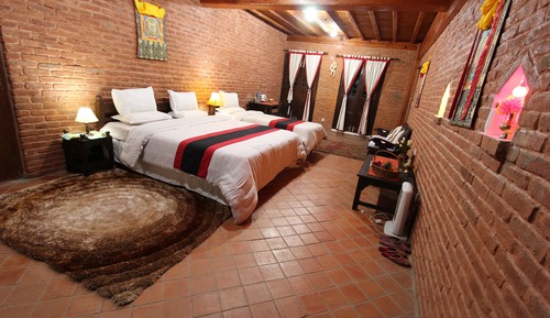 Habitación estándar con 1 cama doble o 2 individuales