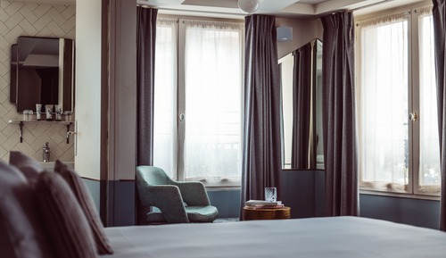 Habitación estándar con 1 cama doble o 2 individuales