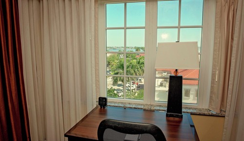 King, Suite estudio