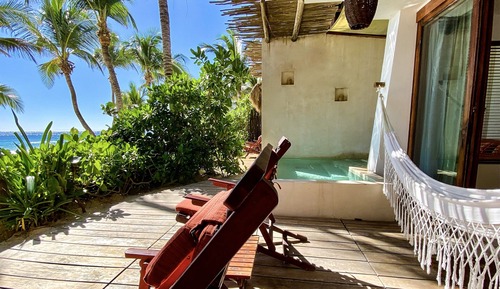 Suite junior, 1 cama de matrimonio grande, piscina privada, frente a la playa