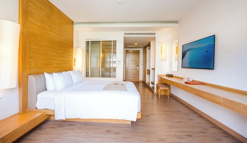 Jacuzzi Deluxe King  - Free Transfer to Hua Hin Beach