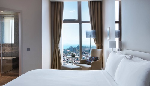 Suite ejecutiva, 1 cama de matrimonio grande con sofá cama, no fumadores, en esquina (Lounge Access)