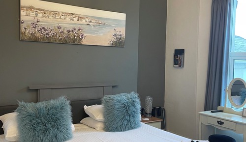 Habitación doble, baño privado (Room 4)