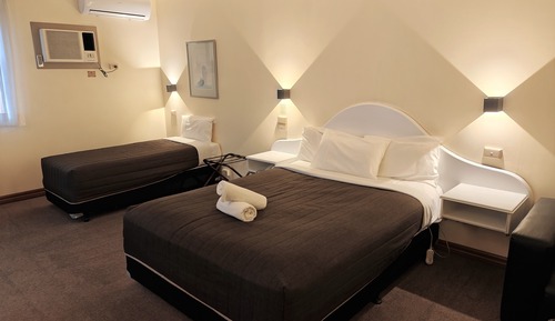 Habitación triple Confort, varias camas