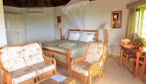 Habitación superior, 1 cama de matrimonio grande, terraza, vistas al jardín