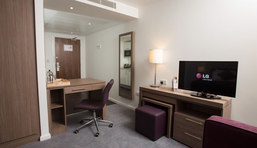 Suite estudio, 1 cama de matrimonio grande, cocina