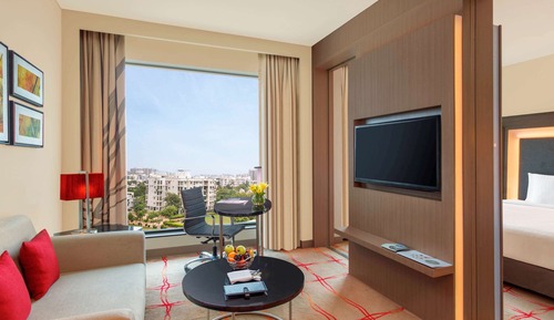 Suite junior, 1 cama de matrimonio grande, acceso al Business Lounge