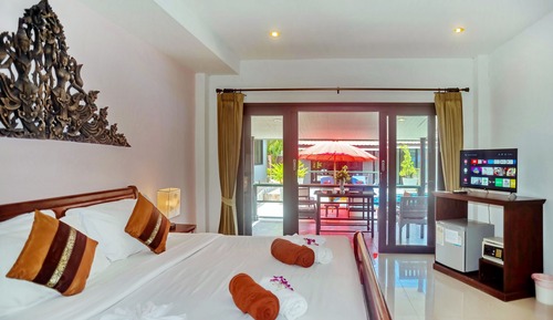 Grand Deluxe Room