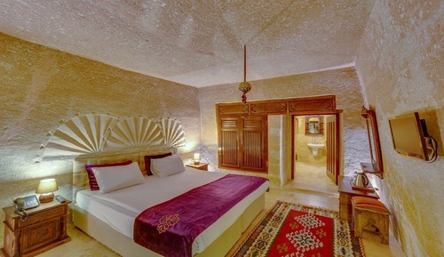 Deluxe Cave Terrace-202