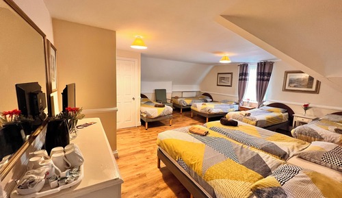 Habitación clásica, varias camas