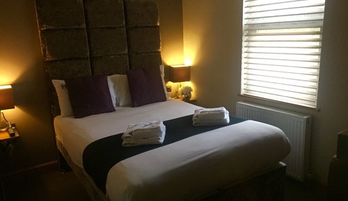 Classic Double Room