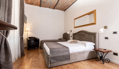 Habitación triple Confort, baño privado
