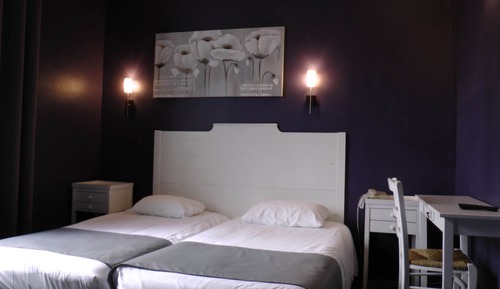 Habitación superior con 2 camas individuales