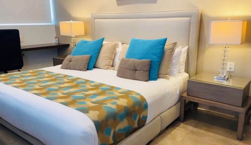 Suite de lujo, 1 habitación, bañera de hidromasaje, vistas al mar