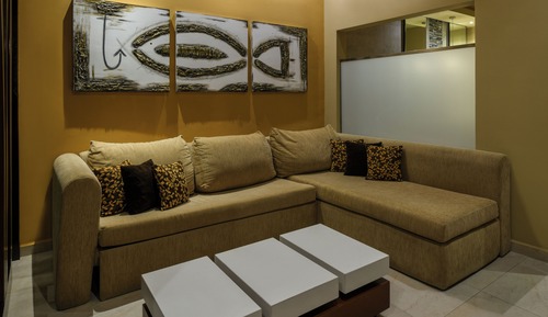 OCEANFRONT SUITE