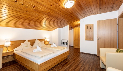 Apartamento Deluxe, 2 habitaciones, balcón, vistas a la montaña (Birkenzweig, incl. cleaning fee)