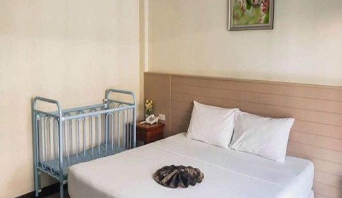 Pool Access Double Bed