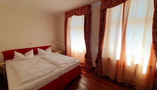 Habitación doble, vistas al patio