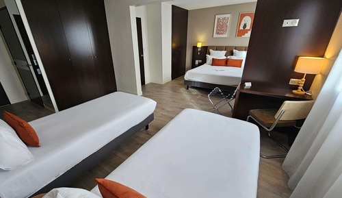 Suite, varias camas, no fumadores
