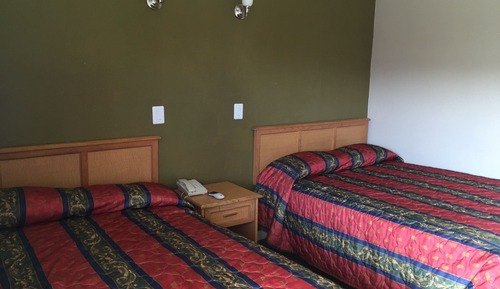 Habitación estándar, 2 camas de matrimonio, no fumadores