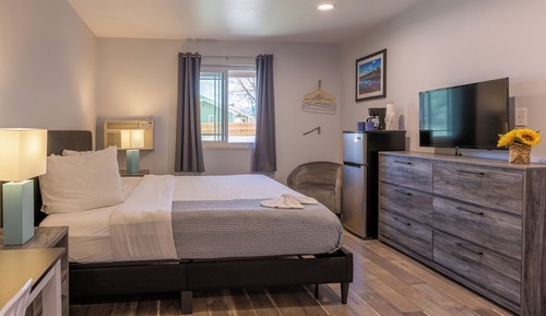 Habitación Confort, 1 cama de matrimonio grande, ducha adaptada, no fumadores