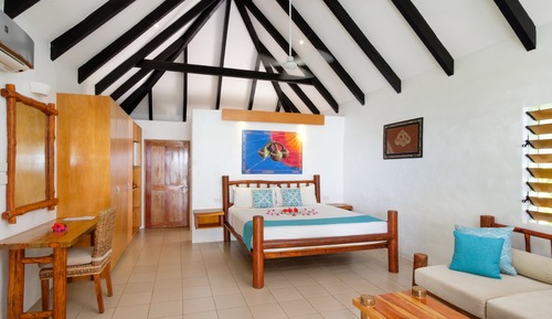 Bungalow, junto a la playa