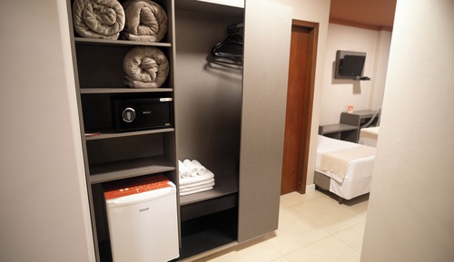 Habitación estándar con 1 cama doble o 2 individuales