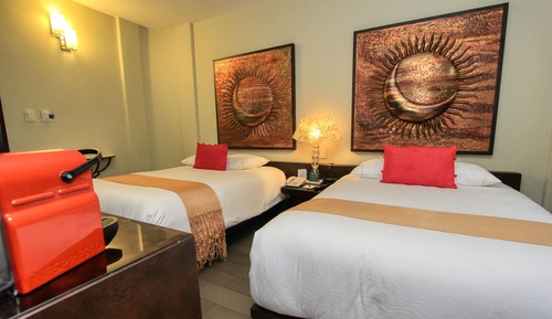 Habitación Deluxe, 2 camas dobles, vistas al jardín
