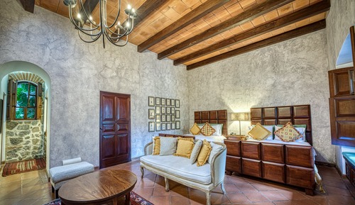 5 Junior Suite Santa Catalina