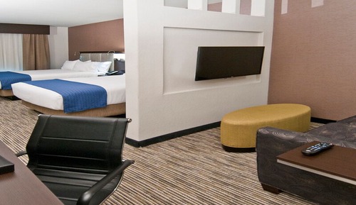 Suite, 2 camas de matrimonio (Additional Living Area)
