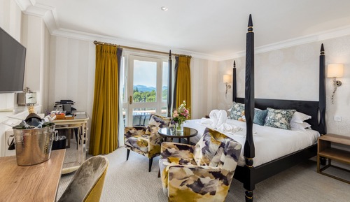 Habitación Signature doble, 1 cama de matrimonio grande, vistas al lago, junto al lago