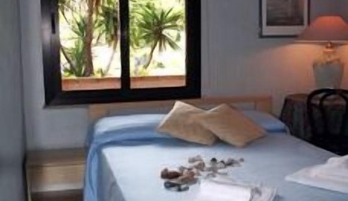 Apartamento, 1 cama doble con sofá cama, cocina básica, vistas al jardín (4 Pax)