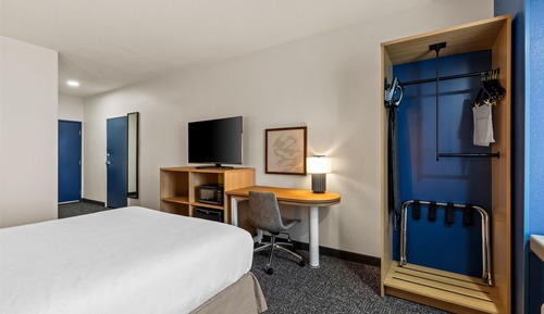 Habitación, 1 cama de matrimonio, accesible para personas con discapacidad (Mobility & Hearing)