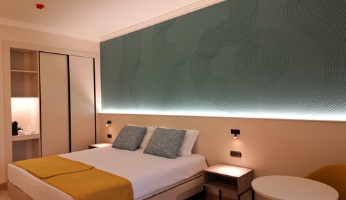 Double Pool & Side Sea View Plus 2 Adults + 2 Children