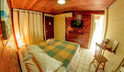 Habitación estándar con 1 cama doble o 2 individuales