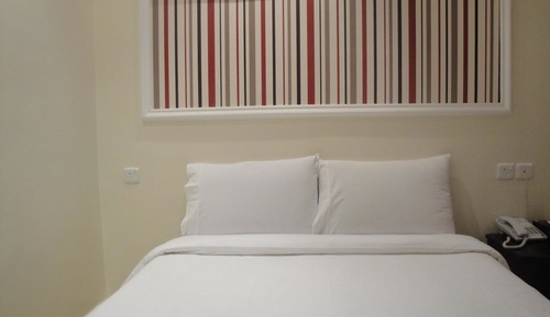 Estudio, 1 cama de matrimonio grande