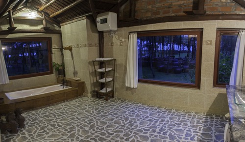 Villa, 1 cama de matrimonio grande