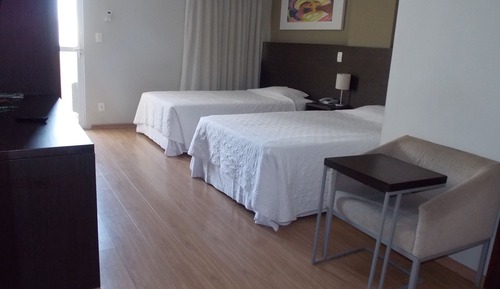Habitación estándar con 1 cama doble o 2 individuales