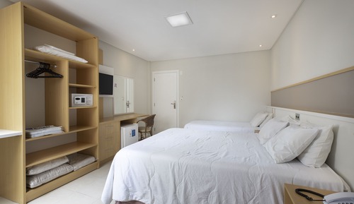 Habitación estándar doble, varias camas
