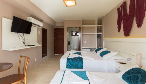 Planta baja, Habitación triple estándar, Varias camas