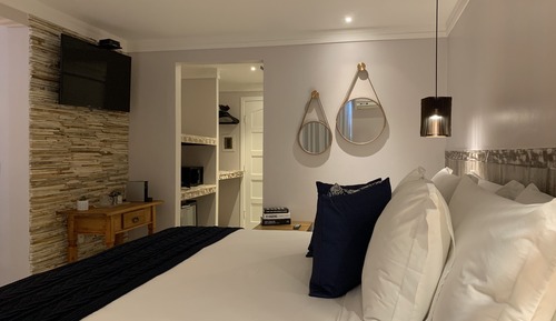 Suite estudio, bañera de hidromasaje, vistas al mar