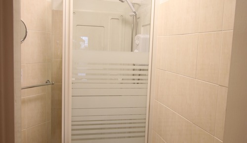 Habitación individual, baño privado