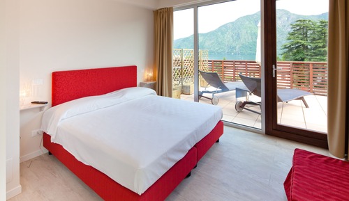 Apartamento, balcón, vistas al lago