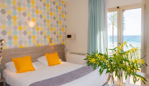 Habitación Confort, 1 cama de matrimonio, vistas al mar