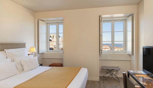 Alfama Comfort Room