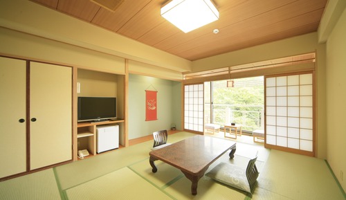 Habitación tradicional (Japanese Style, Meal at Restaurant)