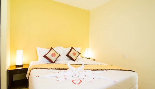 Habitación superior, 1 cama de matrimonio grande, vistas al río