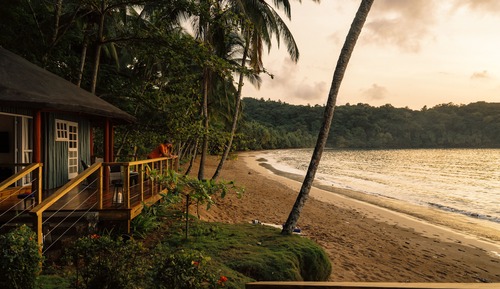 Bungalow estándar, 1 cama doble, frente a la playa
