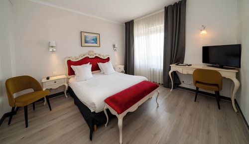Habitación estándar doble, 1 cama de matrimonio, balcón